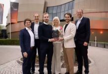 Infineon Wins 2026 AI Impact Award for Driving Business Value in Semiconductor Manufacturing Infineon AI Impact Award 2026